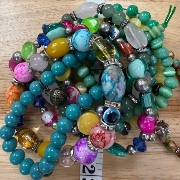 Stretch Bracelet Stack 10 Green Mixed Beads Glass Stone Shell Plastic Wearable - Picture 7 of 10